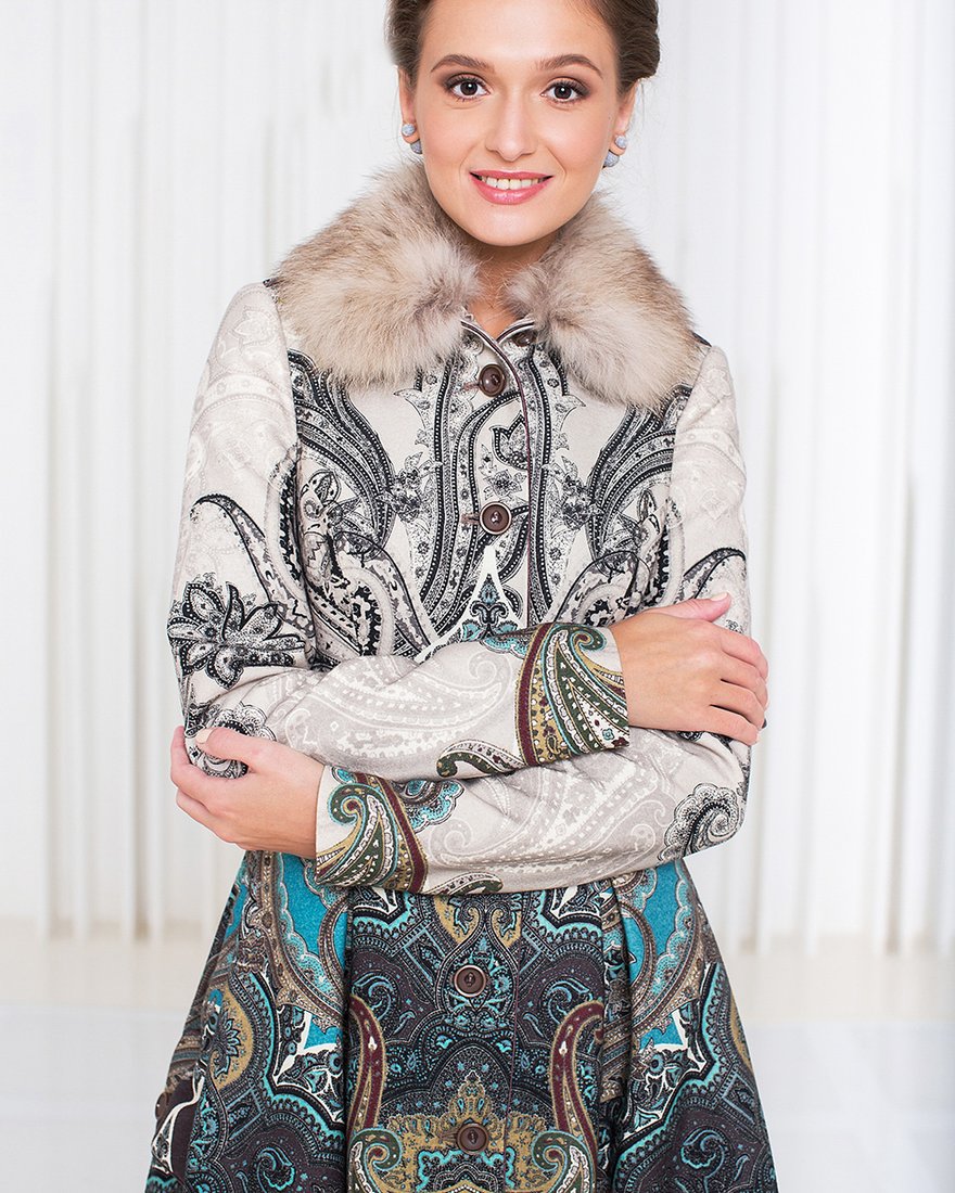 Пальто с пышной юбкой, из ткани с принтом www.EkaterinaSmolina.ru