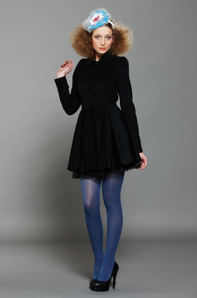 Пальто-платье тюльпанчик с короткой юбкой, черное