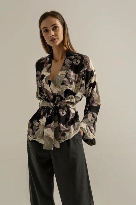 Блуза-кимоно с принтом "Лица"
