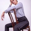 Блуза серого цвета с карманом на груди