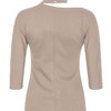 Блуза трикотажная с декоративным вырезом на груди бежевого цвета