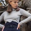 Блуза трикотажная с рукавом-реглан, серого цвета