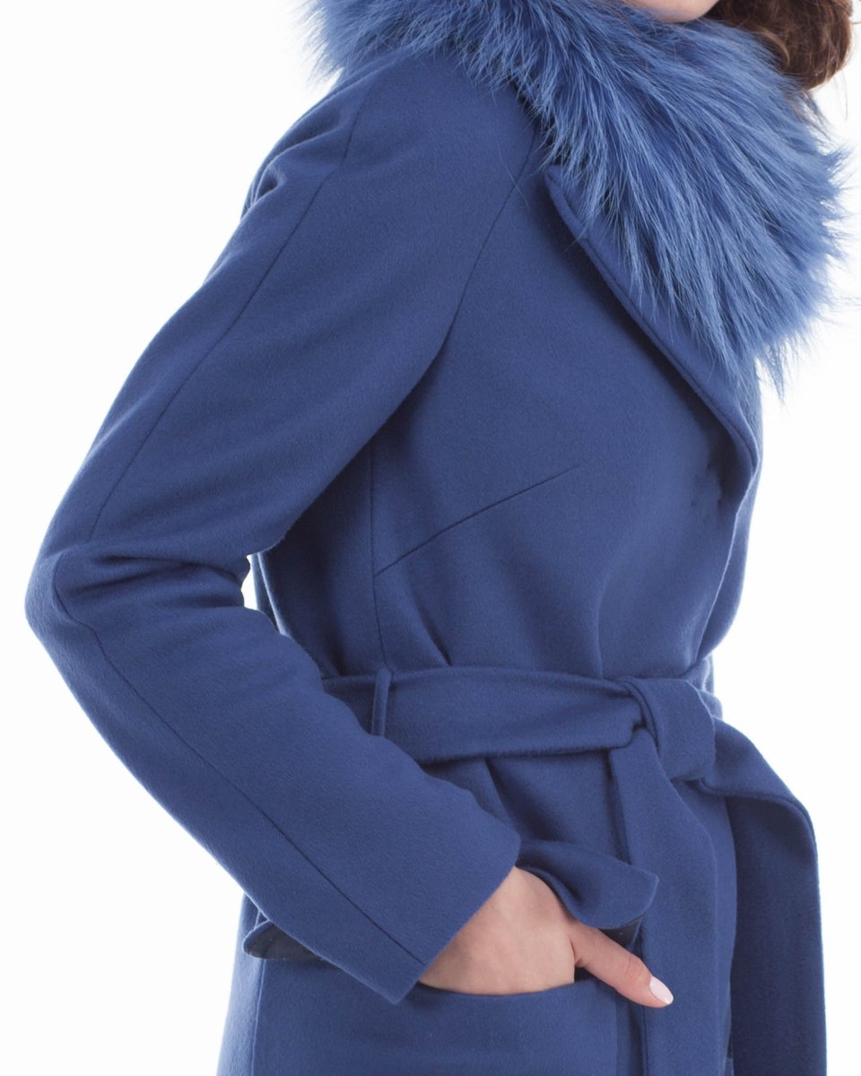 Классическое пальто с накладными карманами