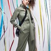Комбинезон цвета хаки с шарфом