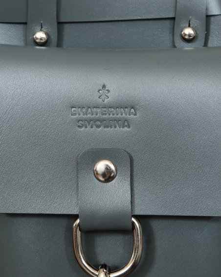 Поясная сумка-ремень серого цвета со съемными карманами
