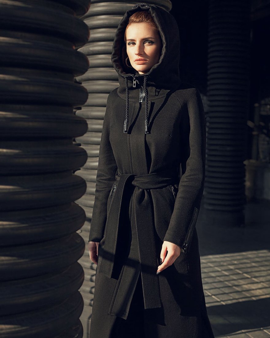 Черное пальто длины макси www.EkaterinaSmolina.ru