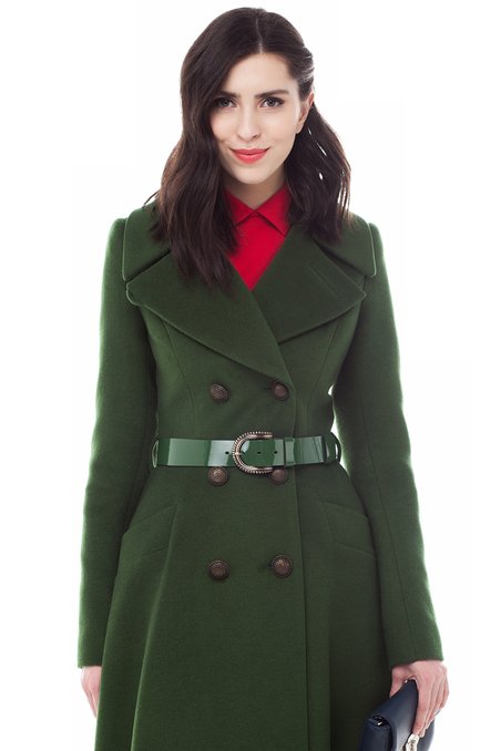 Пальто двустороннее зеленого цвета с английским воротником с лацканами