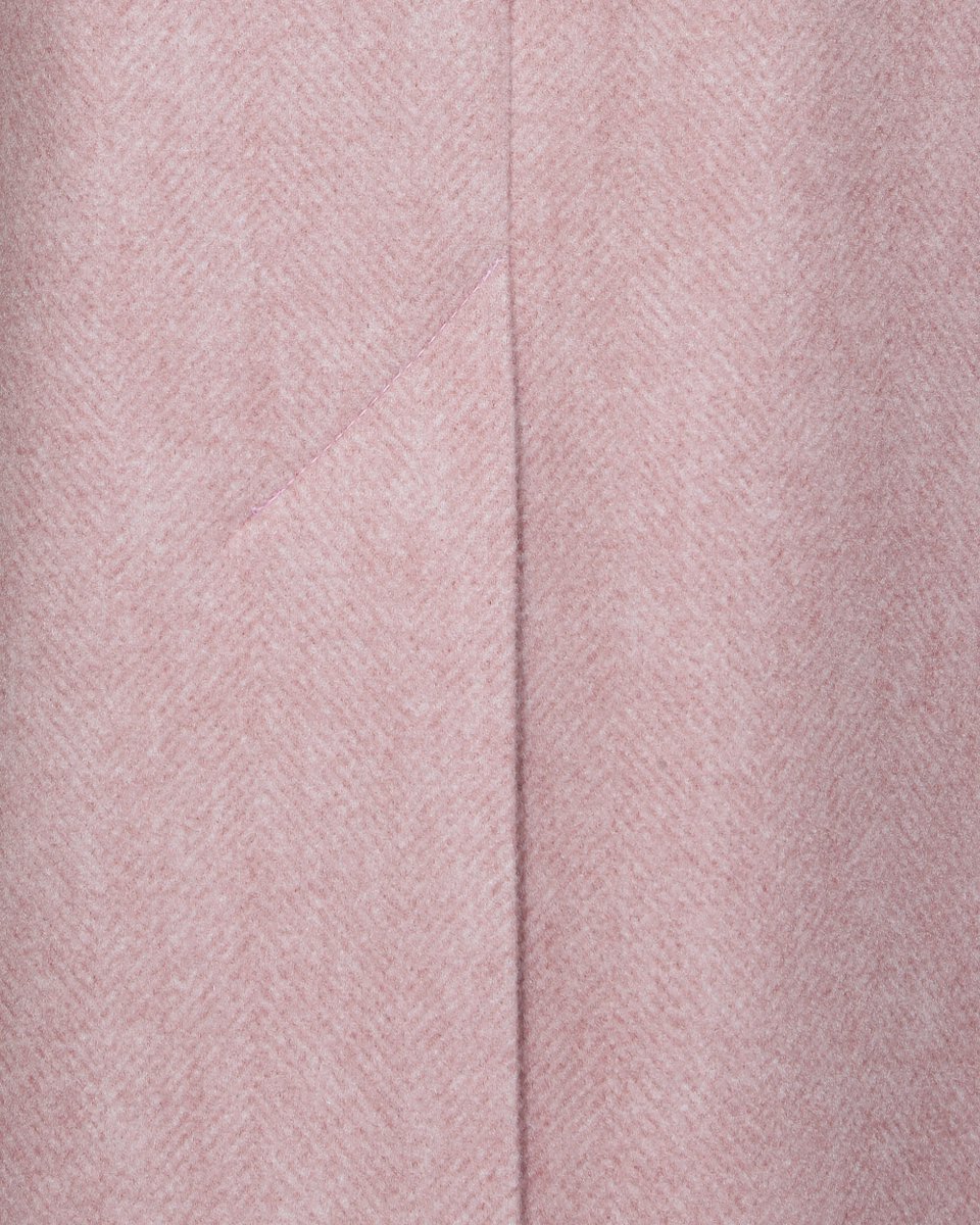 Пальто-кардиган розового цвета с узором "елочка"
