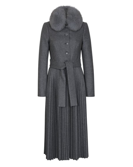 Пальто классическое дымчато-серого цвета с расклешенной юбкой