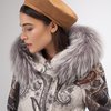 Зимнее пальто с капюшоном и авторским принтом