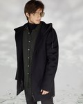 Мужское пальто прямого силуэта черного цвета