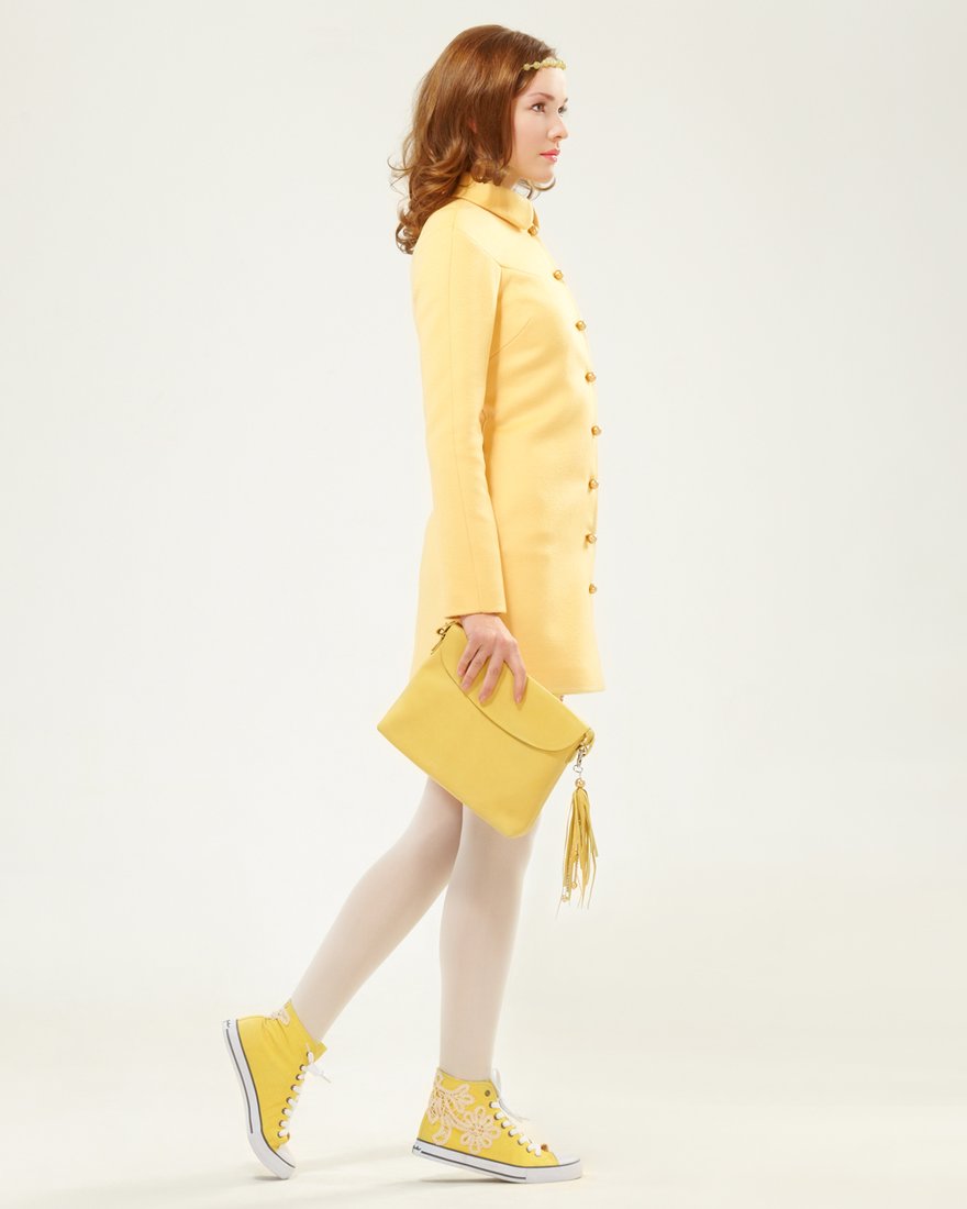 Пальто с кокеткой А-силуэта, желтое www.EkaterinaSmolina.ru