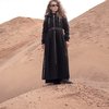 Зимнее пальто с юбкой-плиссе и лампасами