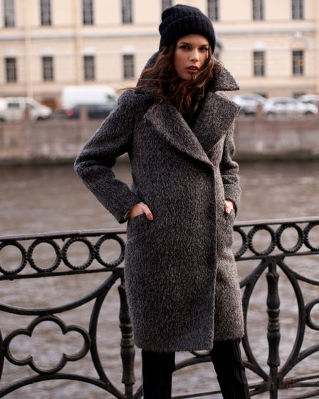 Пальто свободного кроя из ворсовой ткани www.EkaterinaSmolina.ru