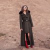Зимнее пальто-трансформер с плиссированным шлейфом