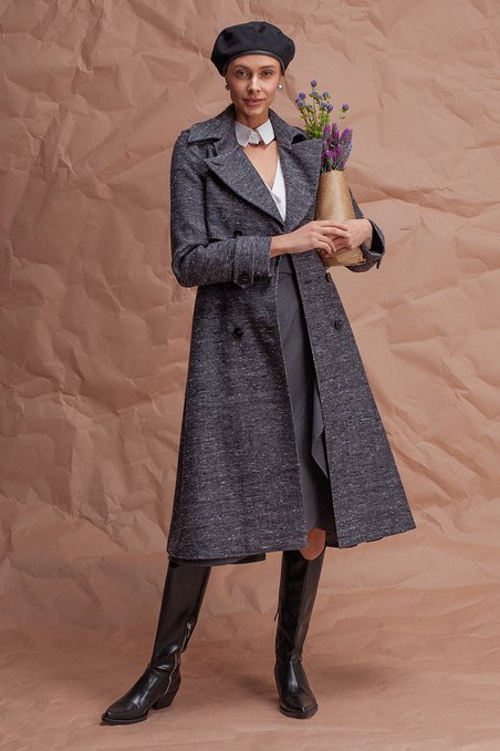 Платье базовое дымчато-серого цвета с прорезными карманами