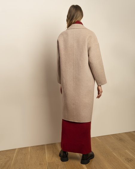 Пальто двубортное цвета кэмел из шерстяной ткани