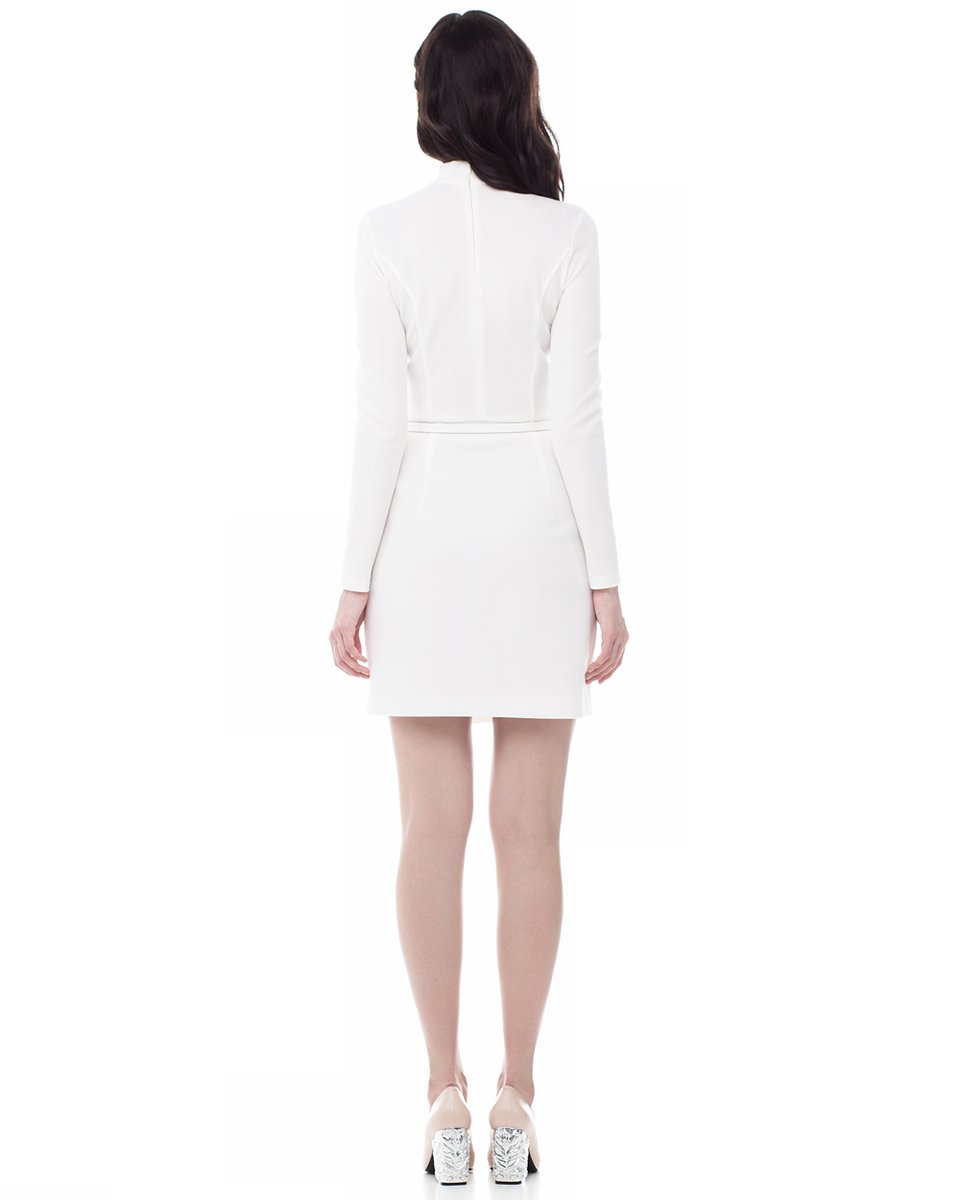 Платье белое с комбинированной юбкой в полоску