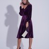 Бархатное платье с завышенной линией талии и юбкой гофре
