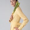 Платье лимонного цвета с лацканами
