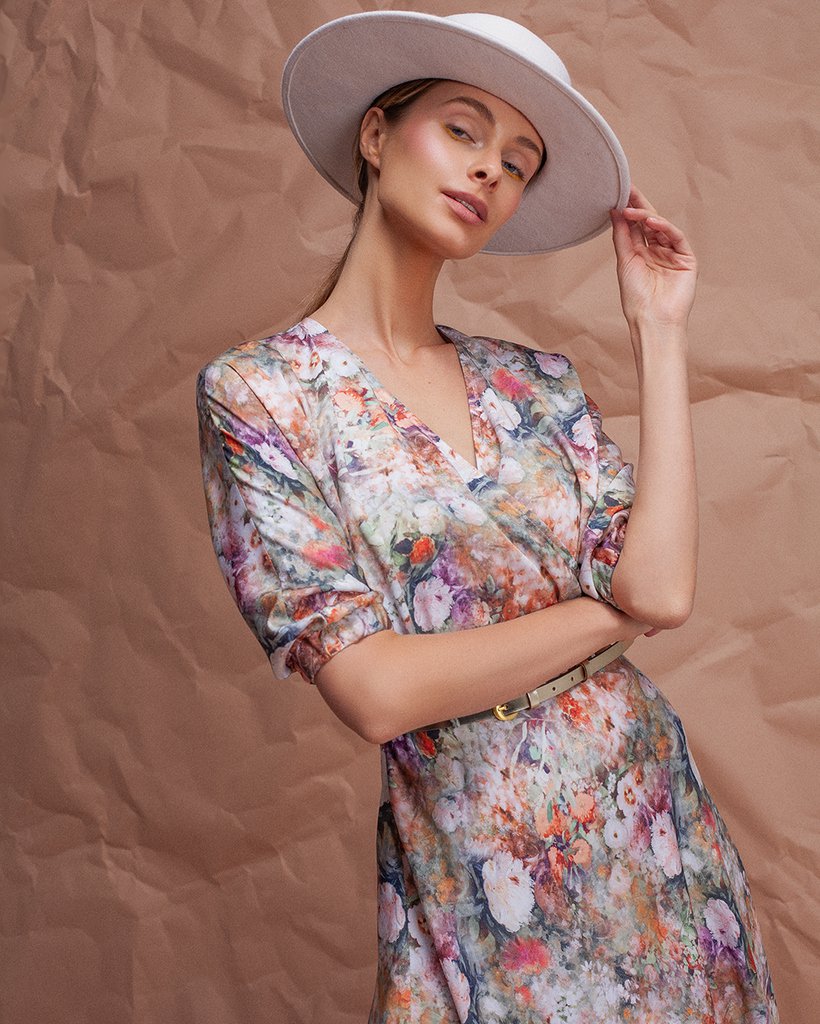 Платье с акварельным цветочным принтом www.EkaterinaSmolina.ru