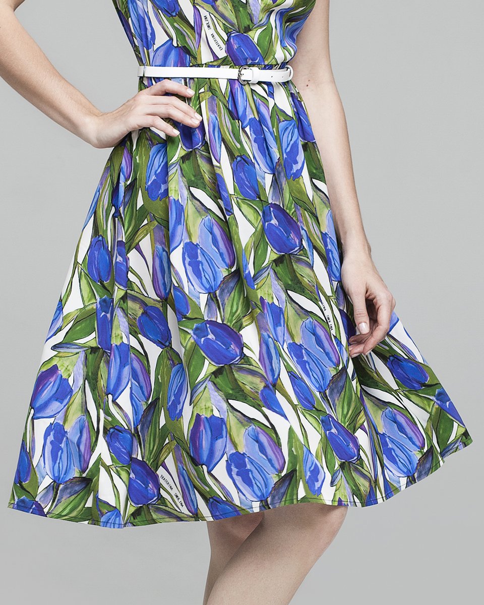 Платье с принтом "синие тюльпаны"
