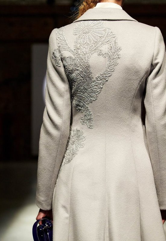 Показ весенней коллекции 2013 haute couture от Модного дома Екатерины Смолиной