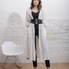 Туника с капюшоном, из шелковой ткани белого цвета