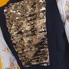 Жилет из эластичной ткани декорированный пайетками