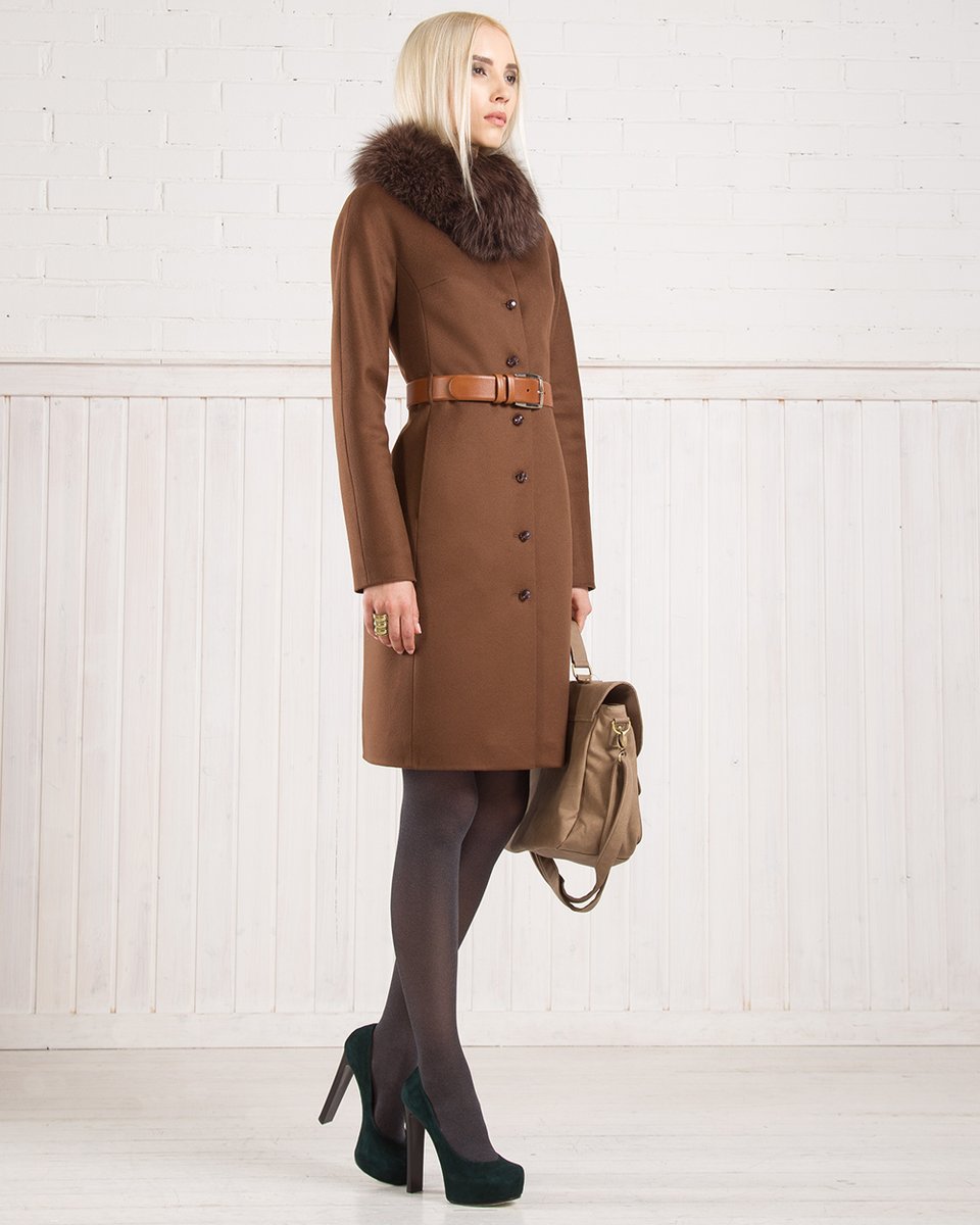 Зимнее пальто из шерсти, с цельнокроеным рукавом, коричневое
