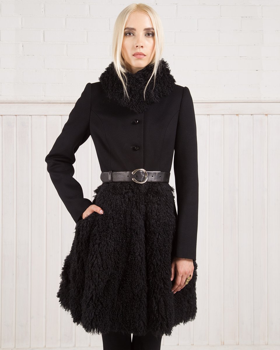 Зимнее пальто из шерсти с воротником и юбкой из искусственного меха, черное