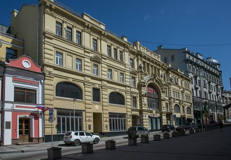 Фирменный бутик в Москве
