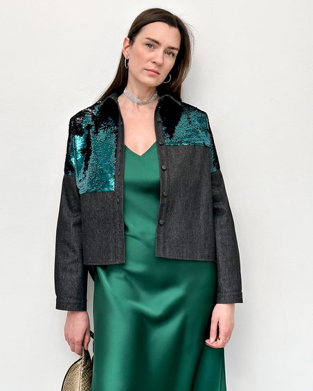 Блуза в коктейльном стиле из ткани с пайетками