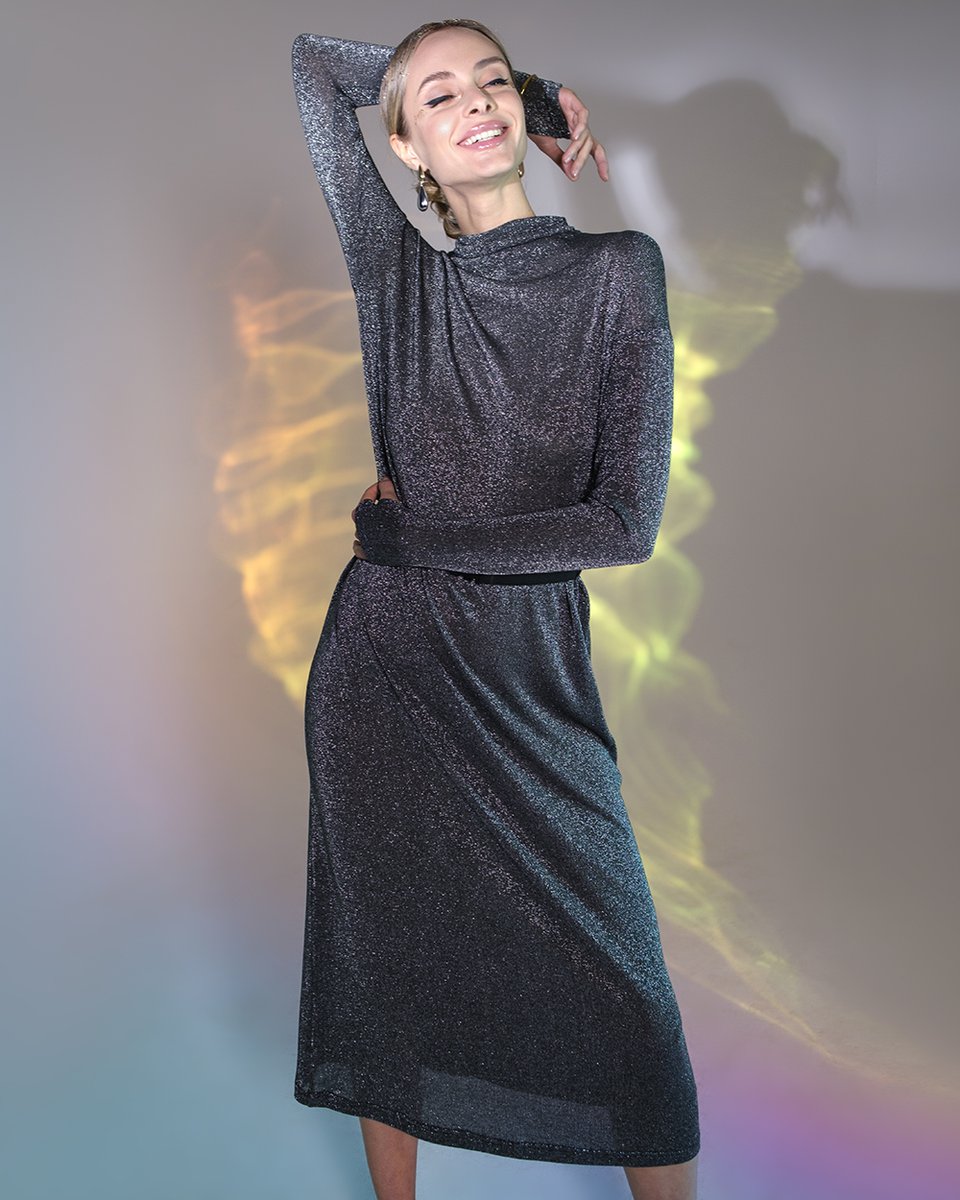 Облегающее платье длины миди, серебряного цвета