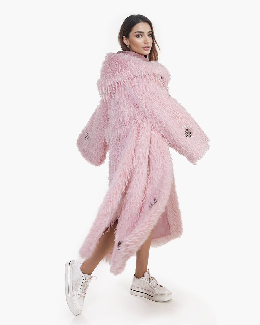 Бохо шуба из эко-меха с аппликациями, цвета пудровой розы www.EkaterinaSmolina.ru