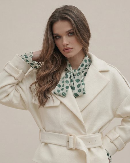 Жакет-косуха молочного цвета