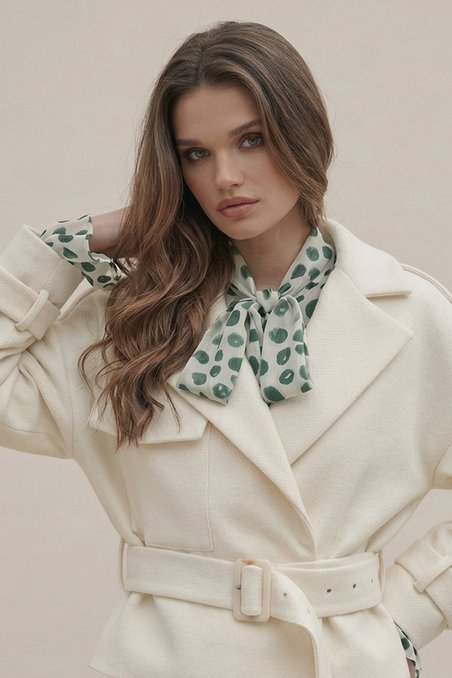 Жакет-косуха молочного цвета