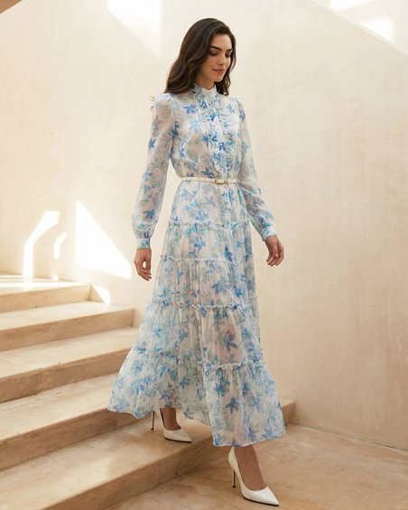 Платье из органзы голубое с воланами