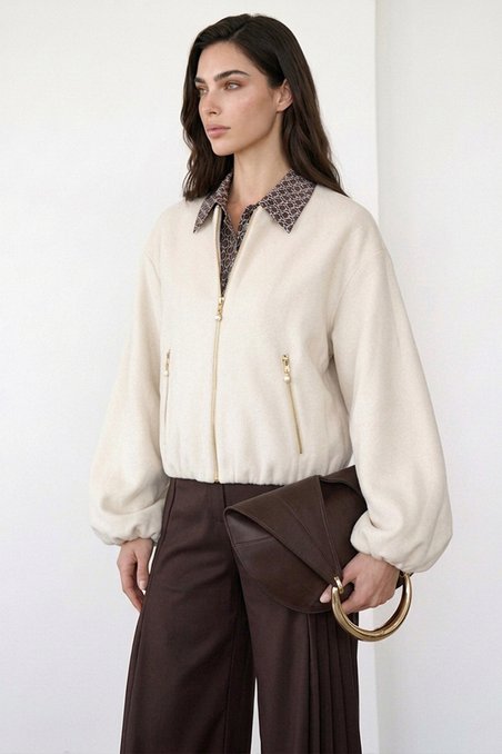 Бомбер из пальтовой ткани, молочного цвета