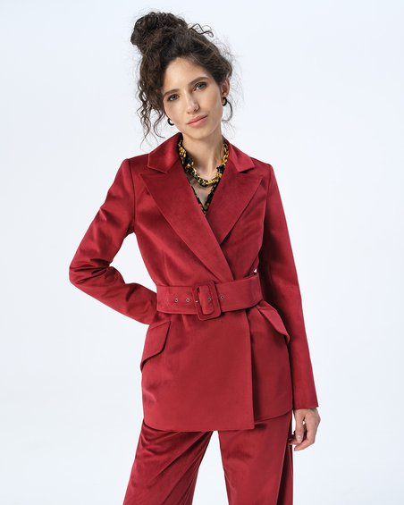 Жакет в винтажном стиле бордового цвета