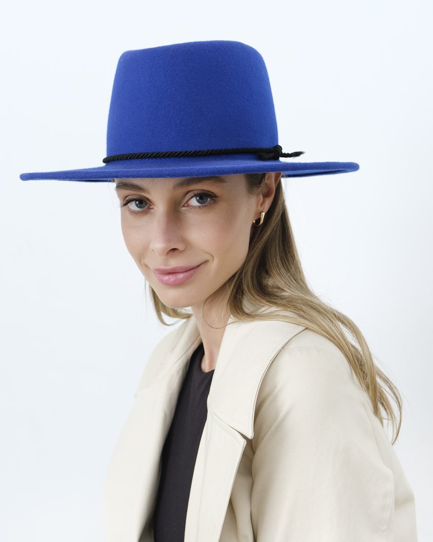 Шляпа "Max" ярко-синяя www.EkaterinaSmolina.ru