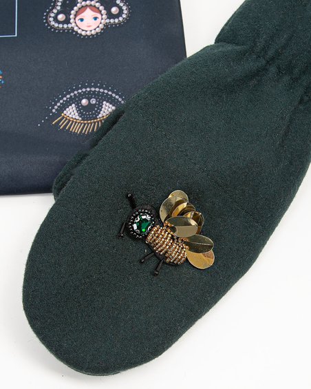 Варежки с декором «Пчелы»