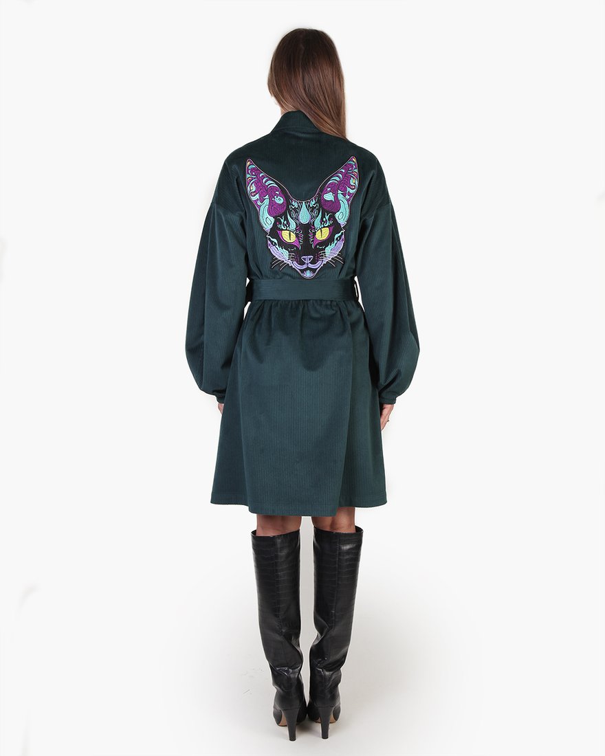 Платье-рубашка «Кошачий взгляд», цвет изумрудный www.EkaterinaSmolina.ru