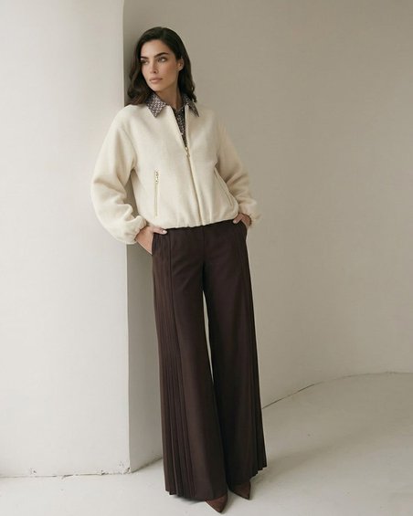 Бомбер из пальтовой ткани, молочного цвета