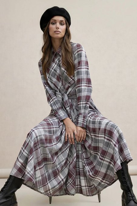 Платье-рубашка в клетку с поясом-лентами