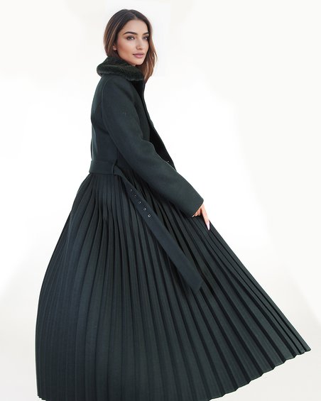 Пальто с юбкой-плиссе цвета мирта