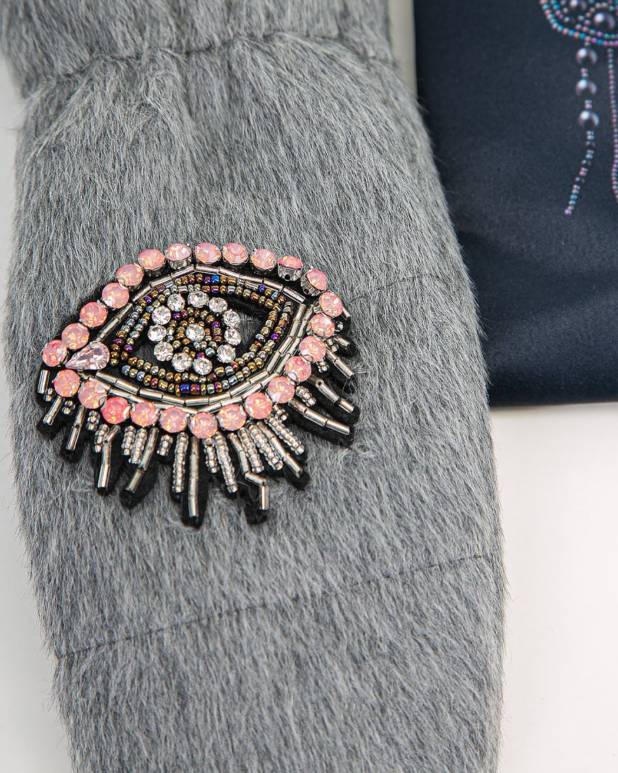 Варежки с декором «Глаза», дымчатые www.EkaterinaSmolina.ru