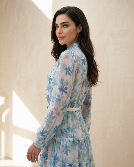 Платье из органзы голубое с воланами