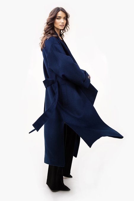Пальто-кимоно на запах, цвета сапфира