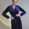 Бархатное платье на запах с английским воротником
